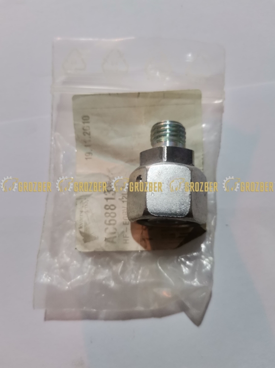 AC688138 Штуцер Kverneland арт. AC688138