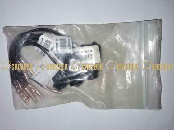 AH140135 Втулка JOHN DEERE арт. AH140135