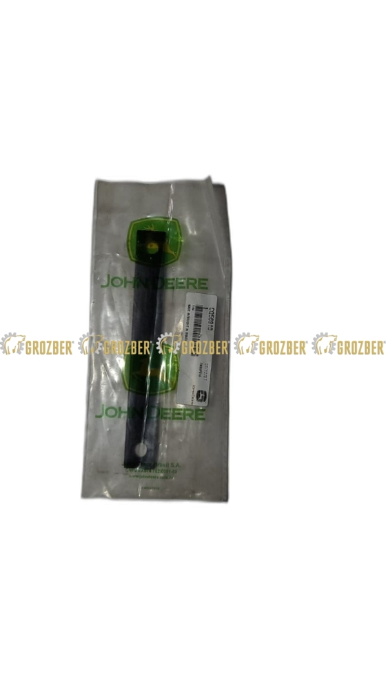 CQ56910 Пластина металева  (скребка ріжучого диска сівалки ) JOHN DEERE арт. CQ56910