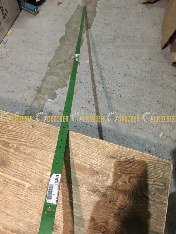 Photo 2 - H174778 Пластина JOHN DEERE sku H174778