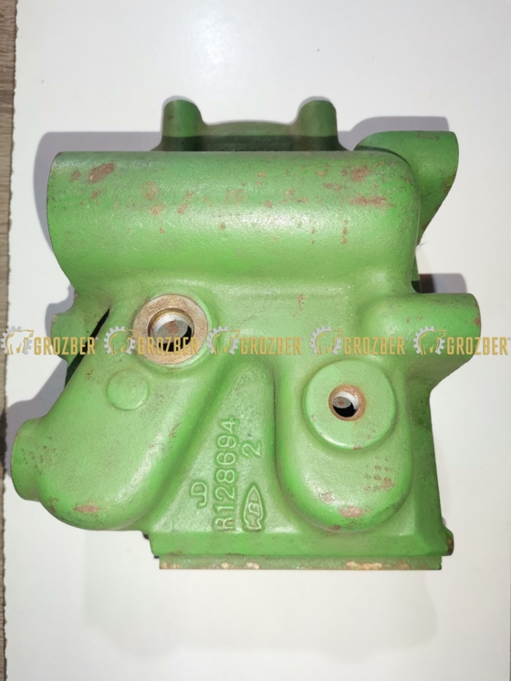 R128694 Кришка фільтра JOHN DEERE sku R128694