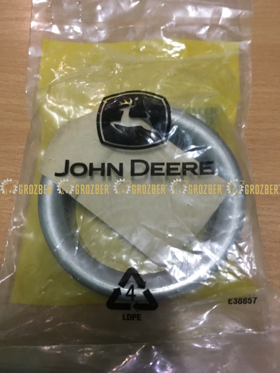 Photo 3 - R135247 Втулка JOHN DEERE sku R135247