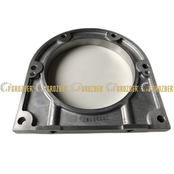 R531312 (R518551) корпус сальника JOHN DEERE арт. R531312