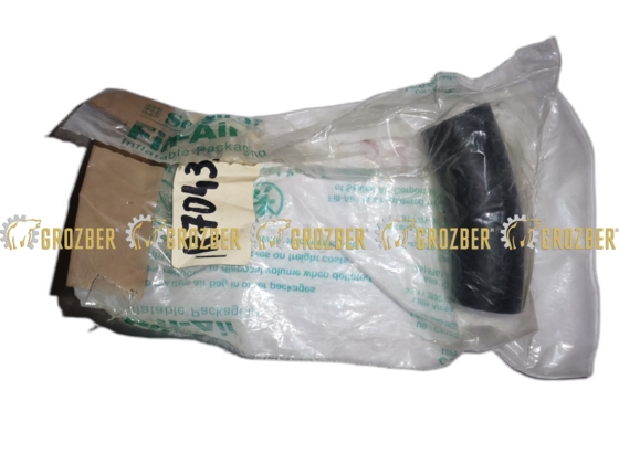 R70438 Патрубок JOHN DEERE арт. R70438