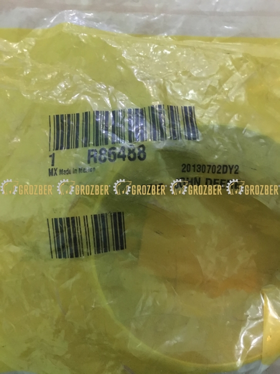 Photo 2 - R86488 втулка JOHN DEERE sku R86488