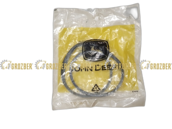 Фото 1 - RE261596 сальник (RE223007) JOHN DEERE арт. RE261596