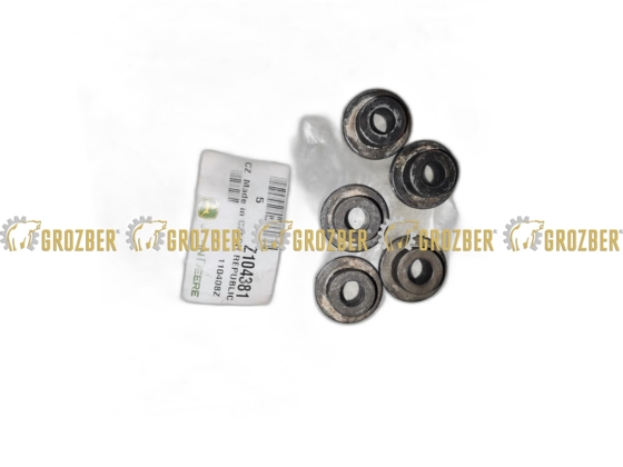 Z104381 Втулка JOHN DEERE арт. Z104381